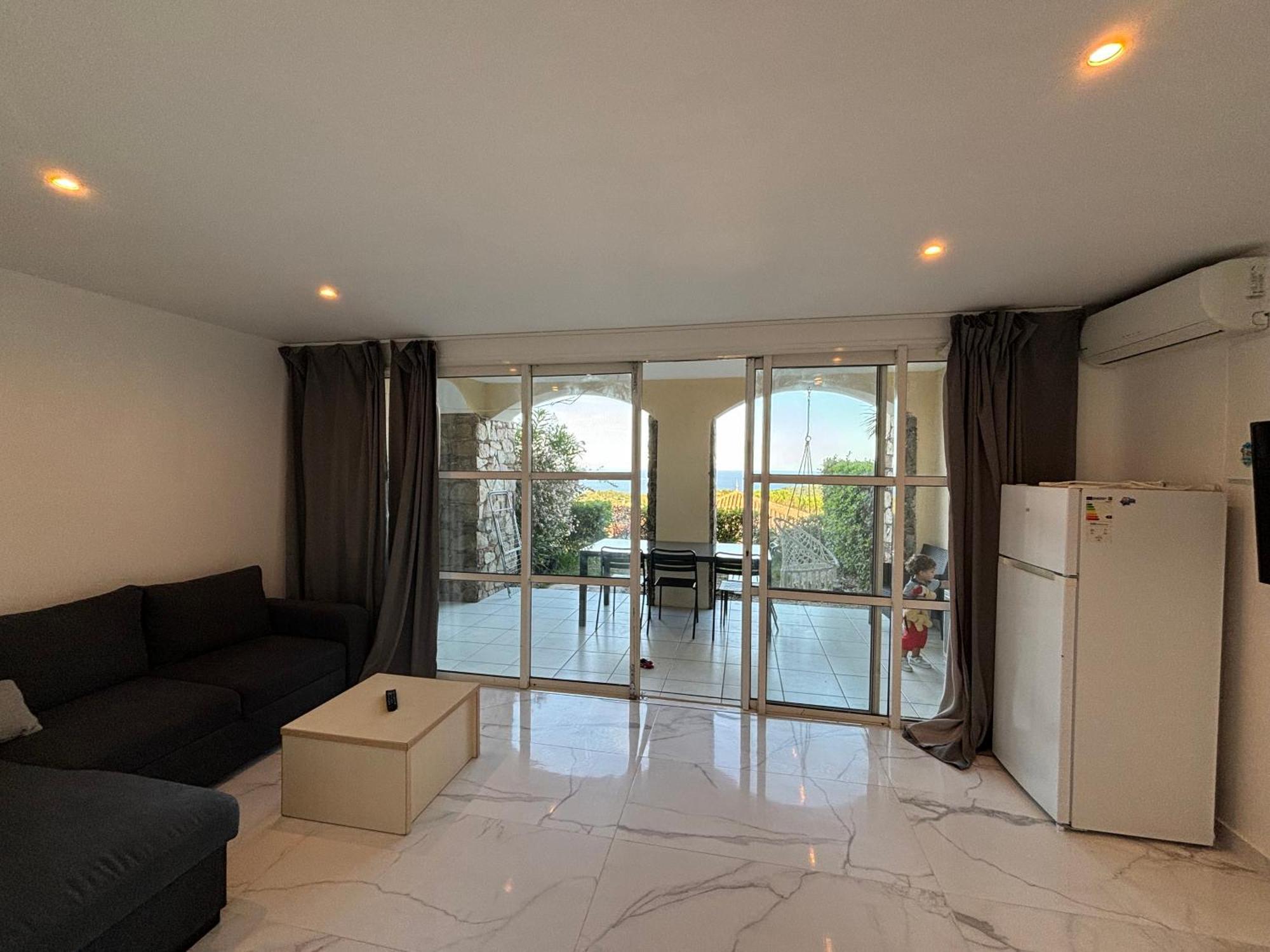 Cap Esterel Vue Mer Et Climatise Saint-Raphael  Ngoại thất bức ảnh