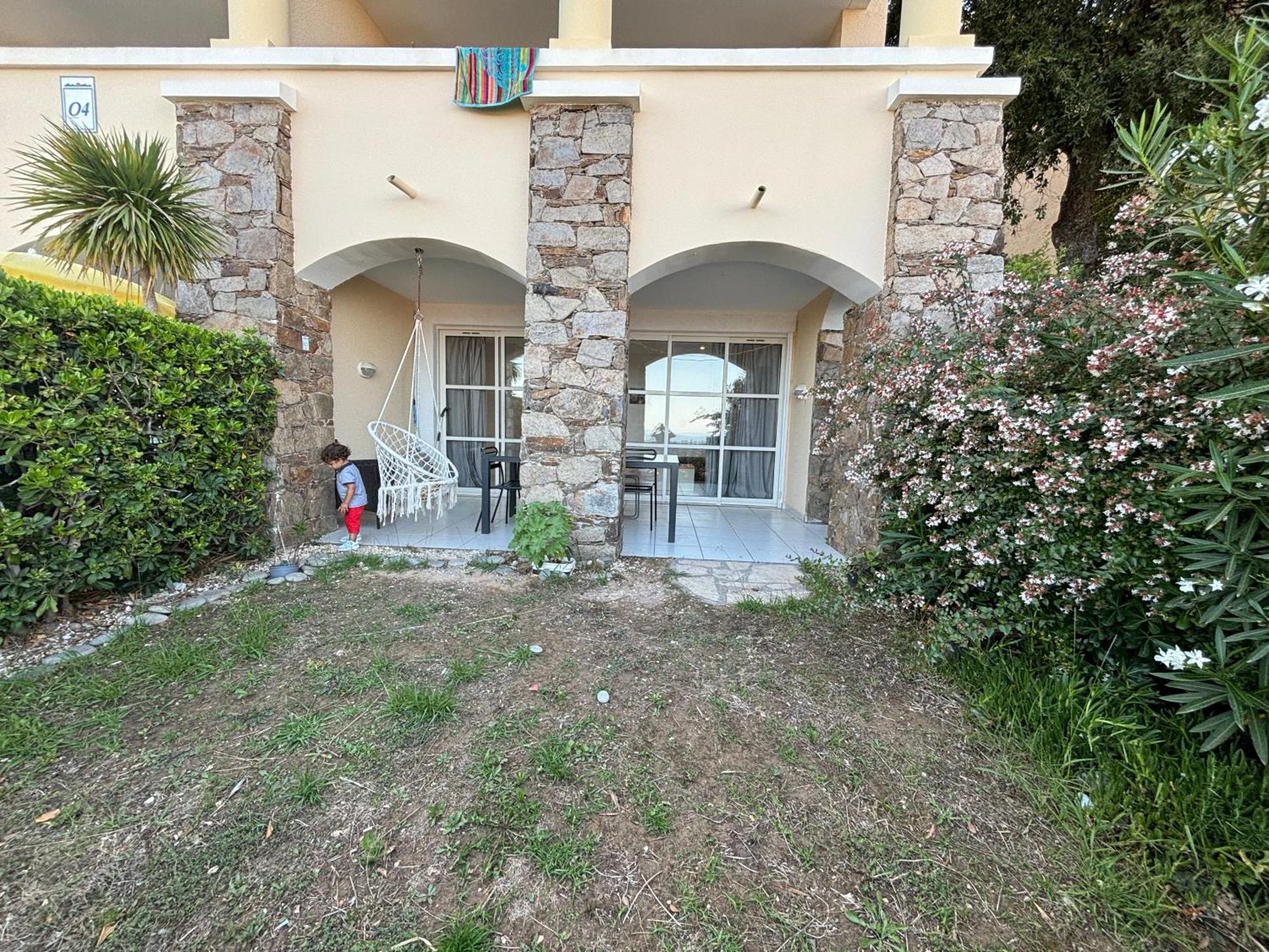 Cap Esterel Vue Mer Et Climatise Saint-Raphael  Ngoại thất bức ảnh